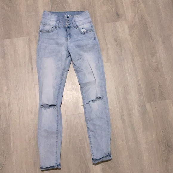 High rise jeans! - Picture 1 of 1